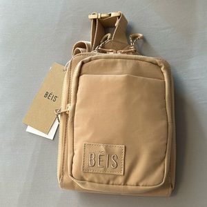 NWT BÉIS Sports Sling